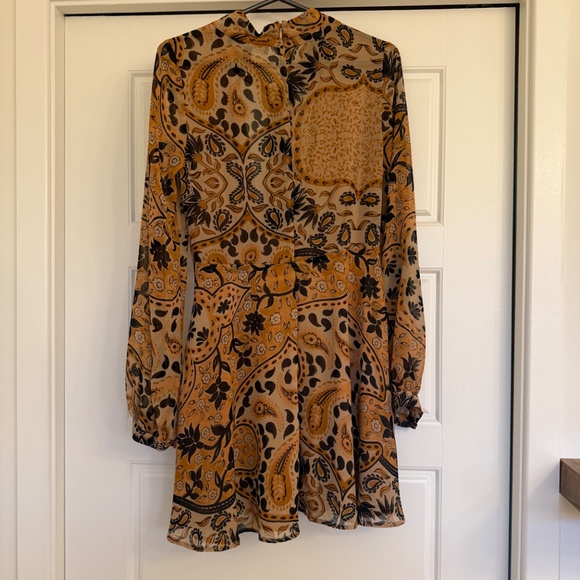 For Love & Lemon Brown Paisley Print Long Sleeve Elodi Tie Neck Mini Dress - Picture 3 of 5